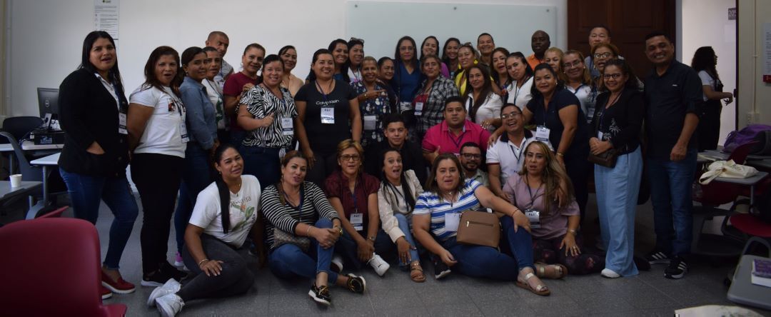 Pasantía sobre innovación educativa con docentes de Panamá en la UPB