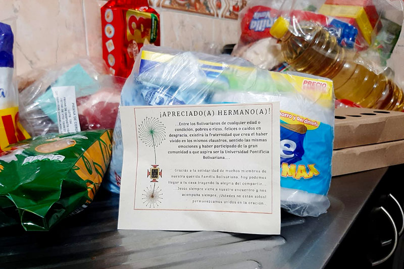 Donaciones de mercado del Colegio de la UPB