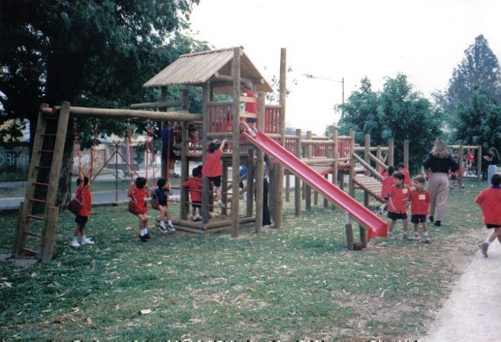 Zona recreativa del Preescolar del Colegio de la UPB en 1992