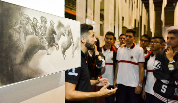 Estudiantes del Colegio de la UPB EN LA Exposición Da Vinci 500, Escuela de verano