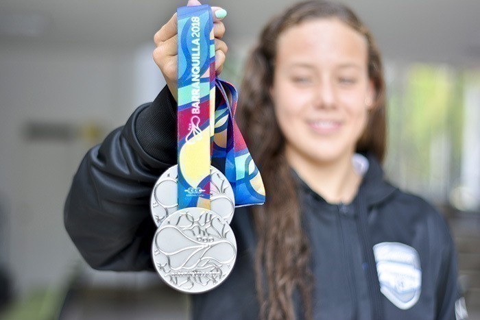 Karen ganó dos medallas de plata en Relevos, estilo Libre.