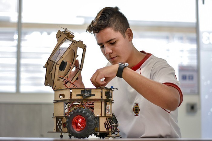 Curso de formación continua de robótica.