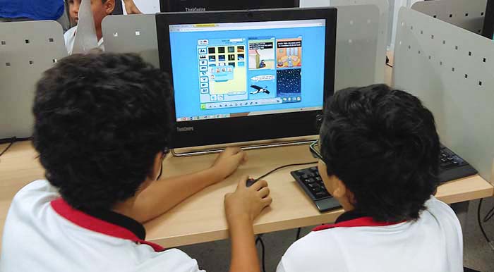 Estudiantes implementan las TIC en sus clases virtuales 