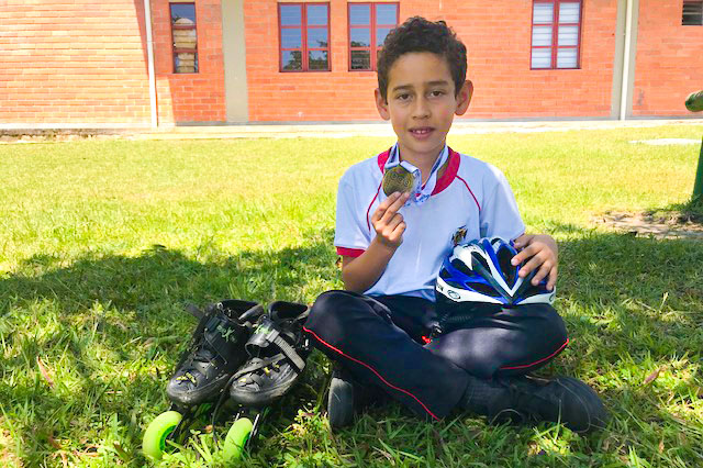 Jerónimo Giraldo Arrieta patinador del Colegio de la UPB Marinilla