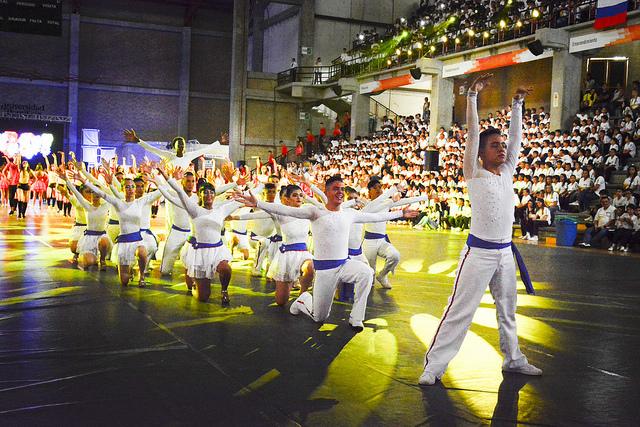 Presentaciones artísticas y deportivas por parte de los estudiantes