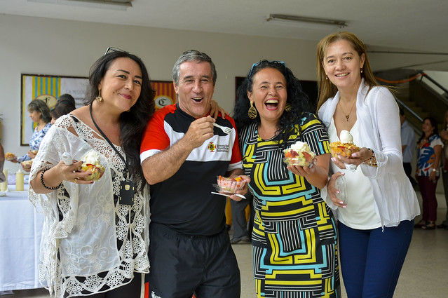 Docentes durante la celebración de su día conmemorativo