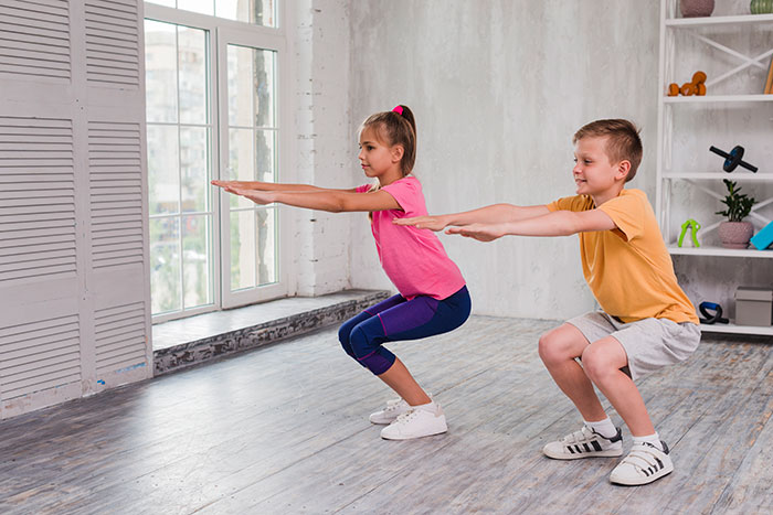 Mueve en casa, curso de deporte en casa del Colegio de la UPB