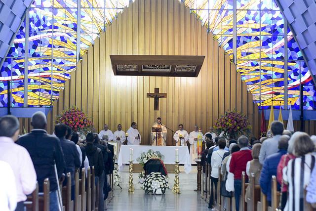 Exequias del Padre Gonzalo Restrepo Villegas