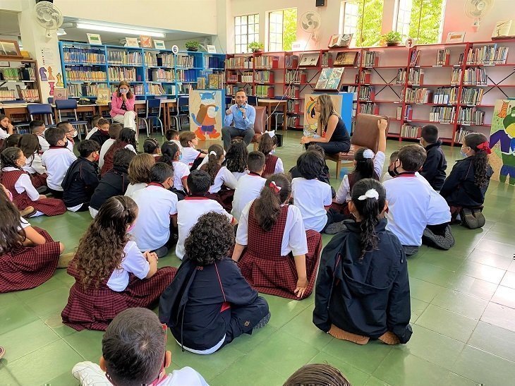 Encuentros con el autor