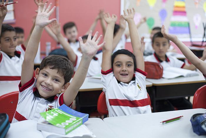 Niños de primaria del Colegio de la UPB