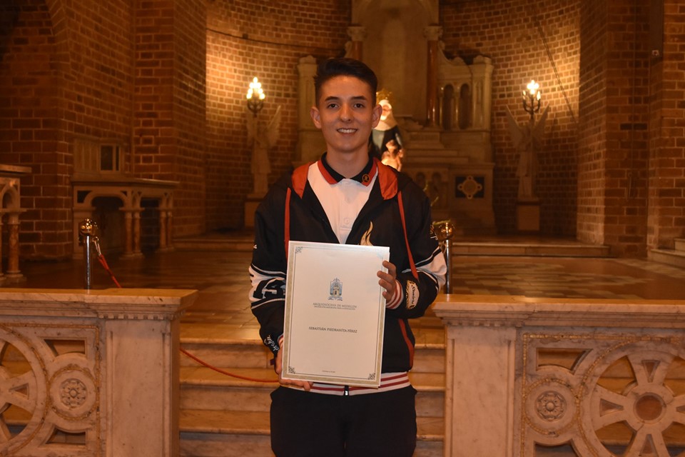 Sebastian Piedrahita Pérez es el nuevo Bachiller Arquidiocesano Bolivariano 