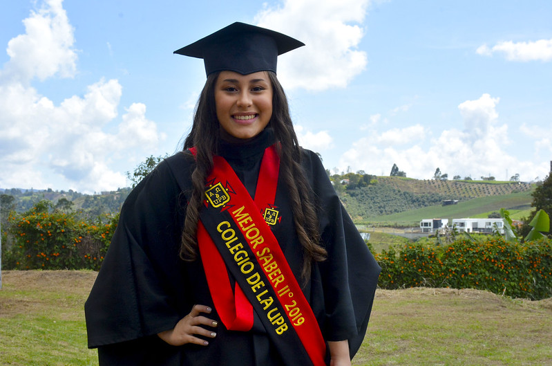 Estudiantes del Colegio UPB Marinilla, recibieron su Título de Bachiller