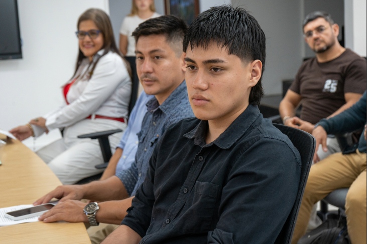 ESTUDIANTE GANADOR DE LA BECA DE ING CIVIL 