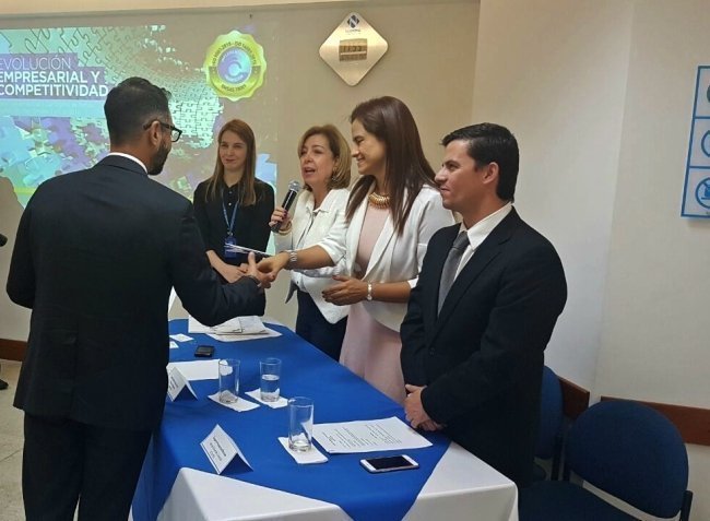 Certificado UPB