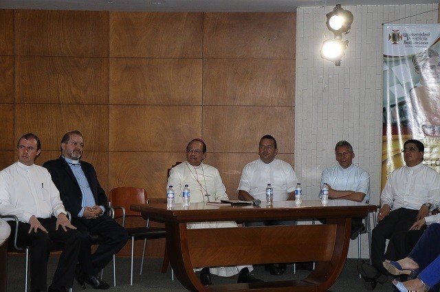 Visita Pastoral Arzobispo de Bucaramanga 