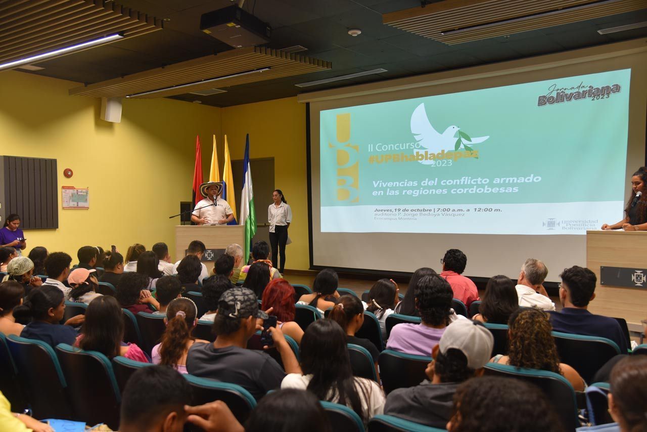 Auditorio en el Concurso UPB Habla de Paz
