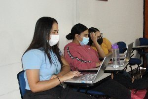 Integración de herramientas digitales para el desarrollo de actividades académicas realizadas por los estudiantes del curso de Salud Mental y Contextos
