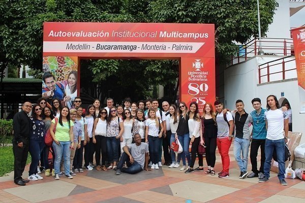 Graduación y encuentro de líderes UPB