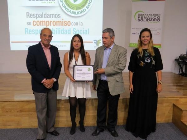 La Fundación Solidaria UPB recibe el Certificado de RSE