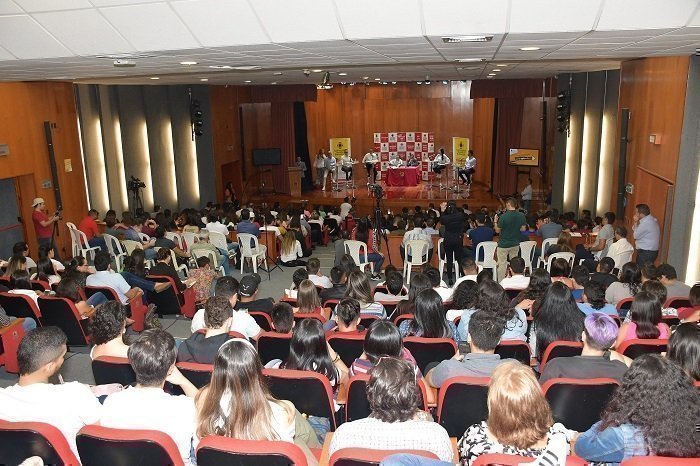 AsíFueDebateGobernadores_Interna4