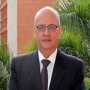 Carlos Mora