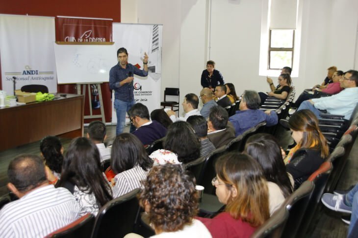 Curso Innovación y emprendimiento para periodistas