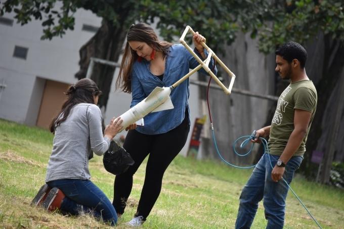 Preparando el sistema de lanzamiento.