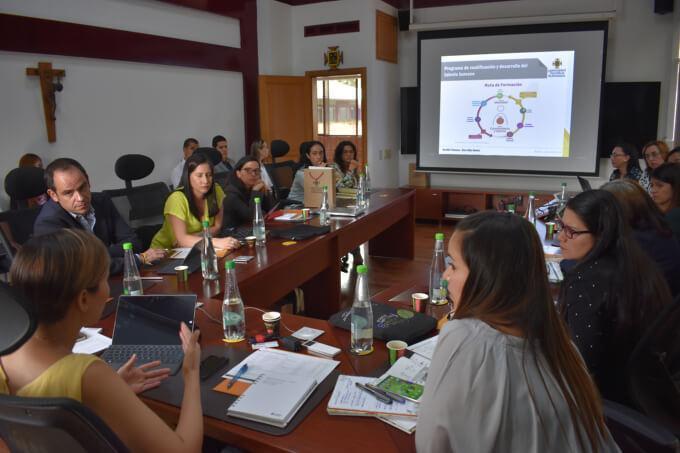 Equipo Colombia Científica y Banco Mundial en la UPB