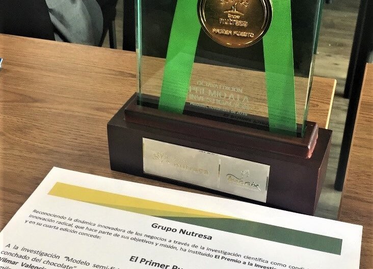 Premio otorgado a investigadores de ÓPTIMO