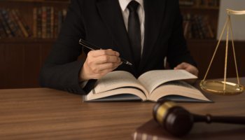 Doctorado en Estudios Políticos y Jurídicos UPB