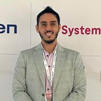 Foto frontal de Edgar Gonzalez