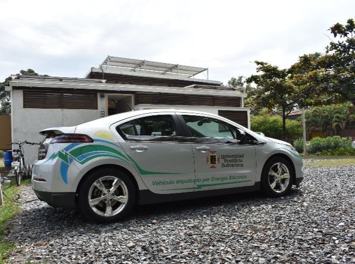 Vehículo eléctrico de la UPB