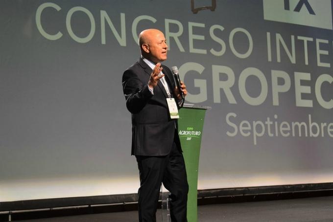 Vicerrector General de la UPB, Luis Eduardo Gómez en Expoagrofuturo 2017.