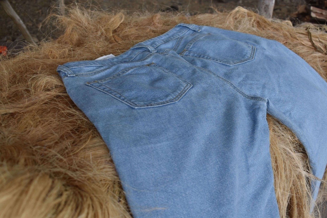 Jean fabricado con fibra de fique.