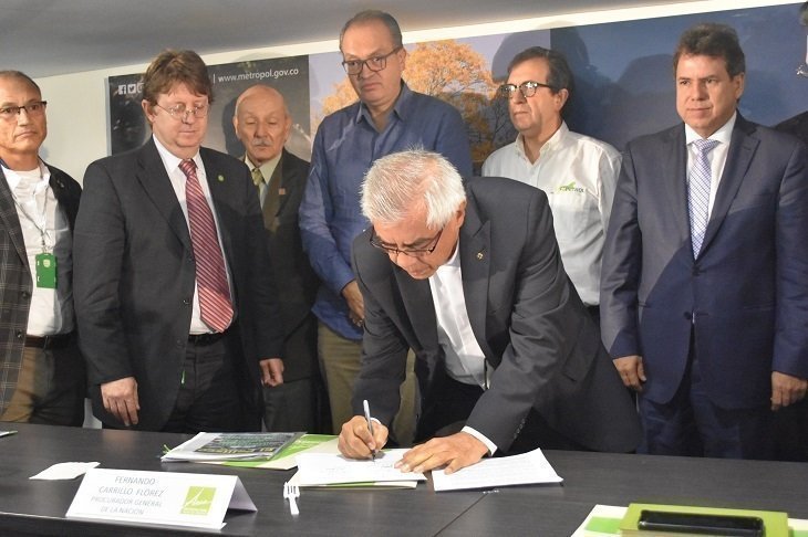 Firma de acuerdo por un territorio sostenible y sustentable
