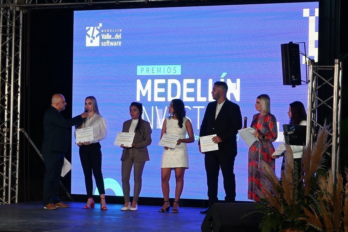 Premios Medellín Investiga