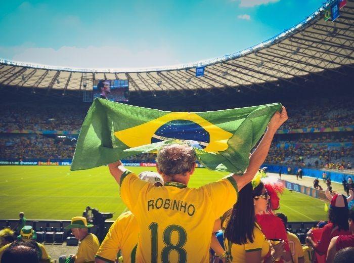 Fútbol, Lengua y Cultura