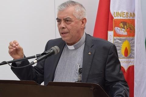 Rector General de la UPB en la Inauguración del Centro de Lenguas en la Institución Educativa San Marcos.