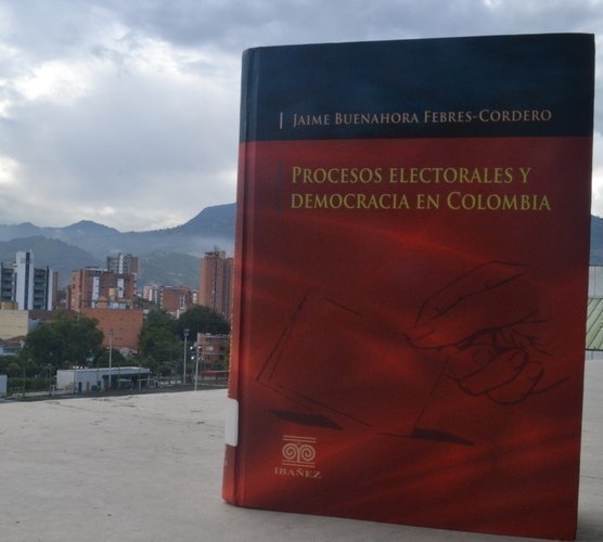 Libros de democracia