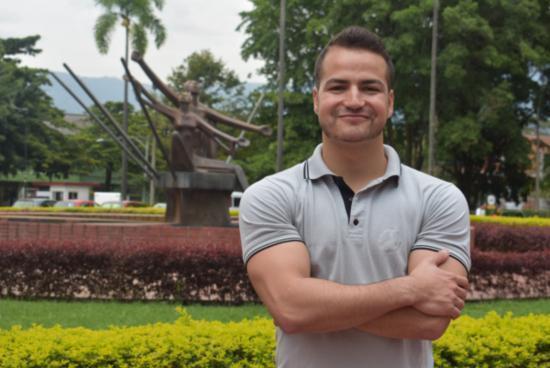 Mateo Zuleta, egresado de Ingeniería Mecánica y del Colegio de la UPB.