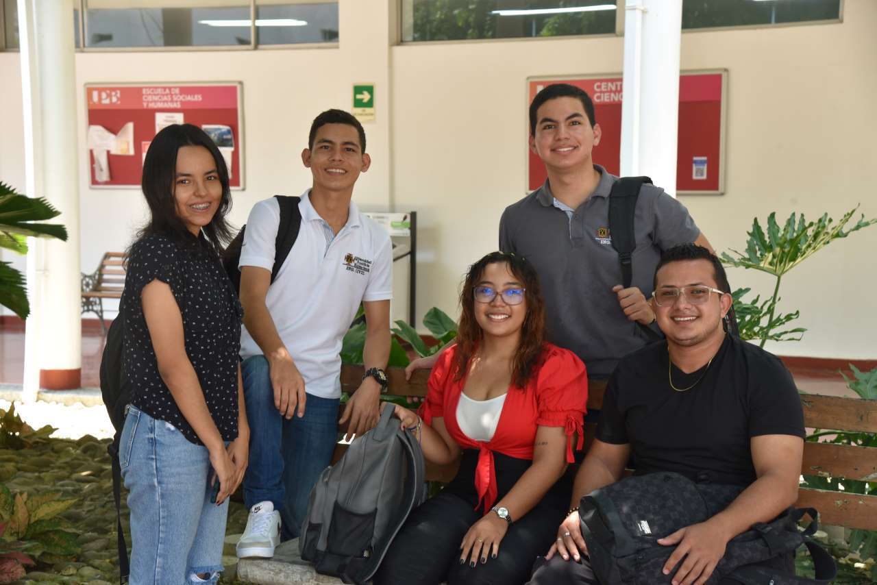 Estudiantes UPB Seccional Montería