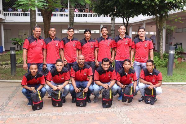 IMG_MTR_cuadrangular_futbol_upb_medellin_2