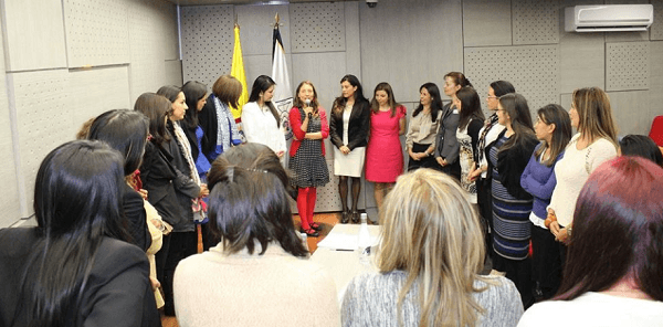 Red Colombiana de Mujeres Profesionales Líderes. Créditos Fundación Mujeres por Colombia 