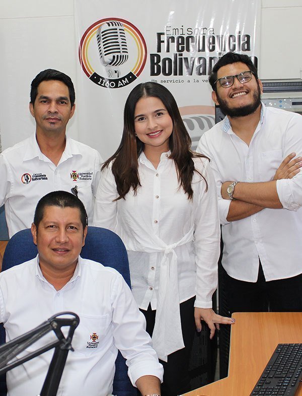 Equipo emisora radial Frecuencia Bolivariana