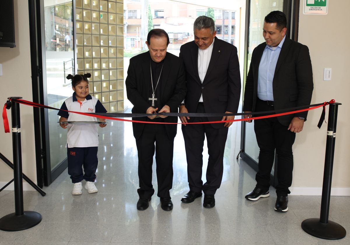 Arzobispo hace la apertura del nuevo preescolar en la UPB