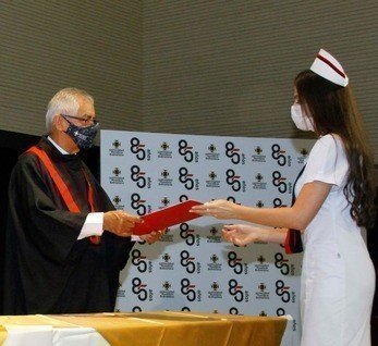 Entrega de diplomas