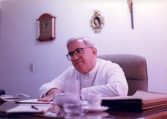 Monseñor Ramón Darío Molina Jaramillo le apostó a una educación para la transformación social y humana en la región Caribe.