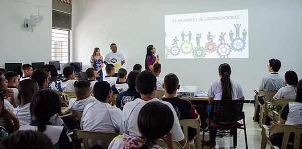 Intervención Facultad de Administración de Empresas