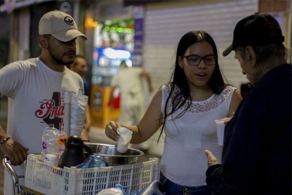 Líderes a la calle