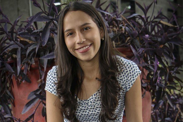 Stefany Torres Trochez, becado de Publicidad